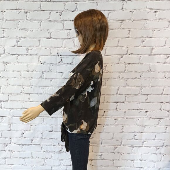 CLUB MONACO, Harriet 3/4 black floral 100% silk blouse - Picture 9 of 9